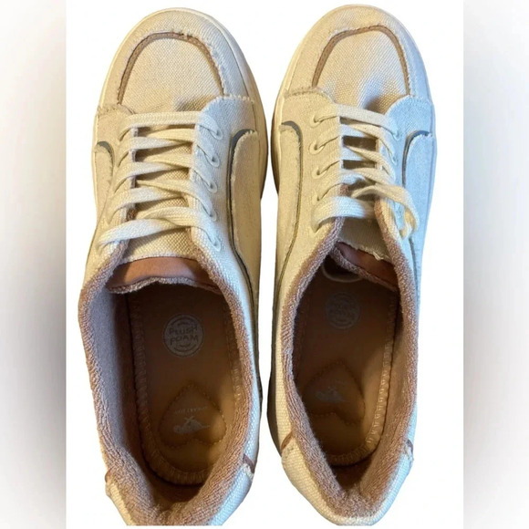 🚀 Rocket Dog canvas sneaker size 9.5 🚀 - Picture 2 of 5